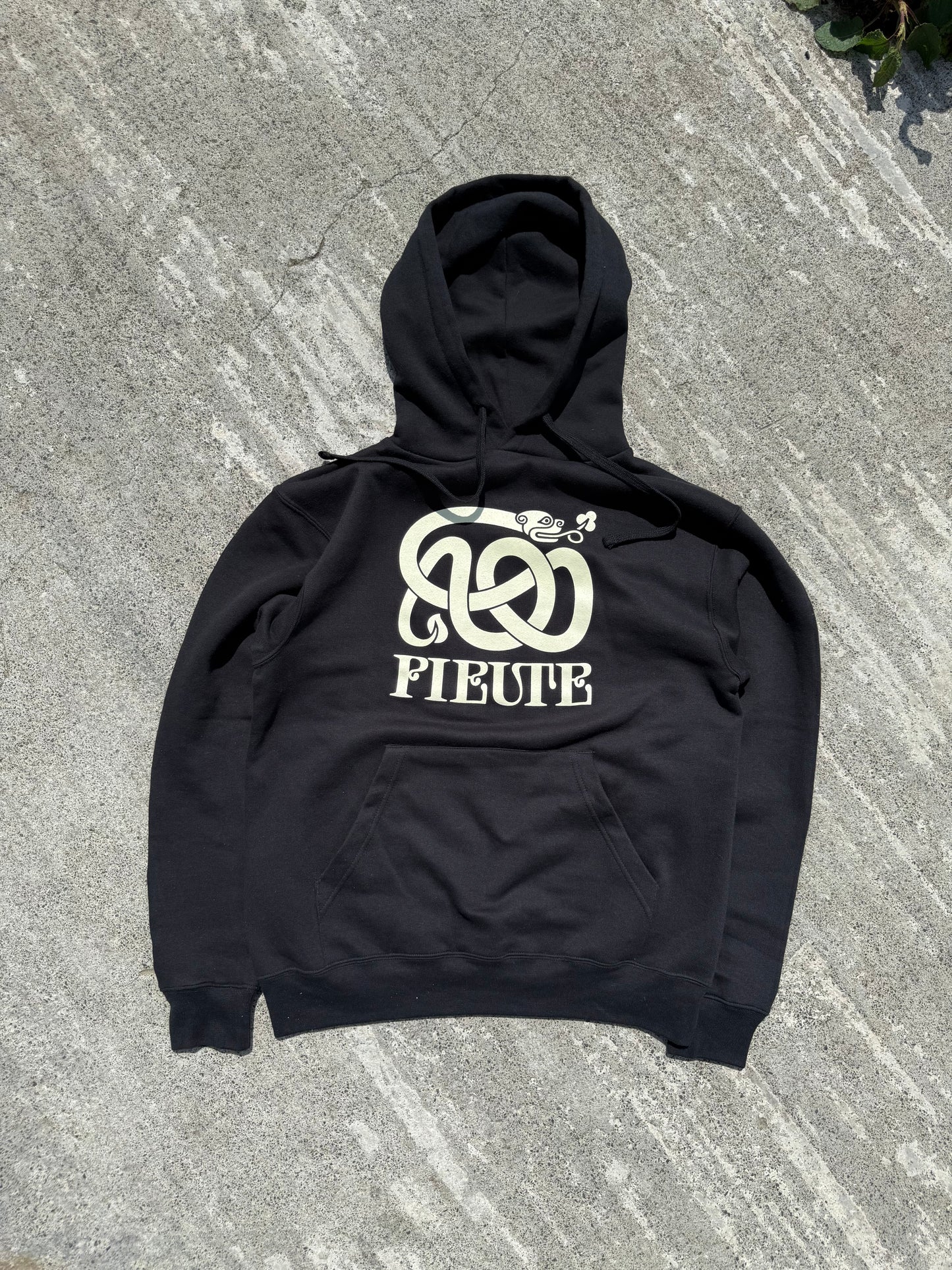 Celtic Lion - Hood - Black