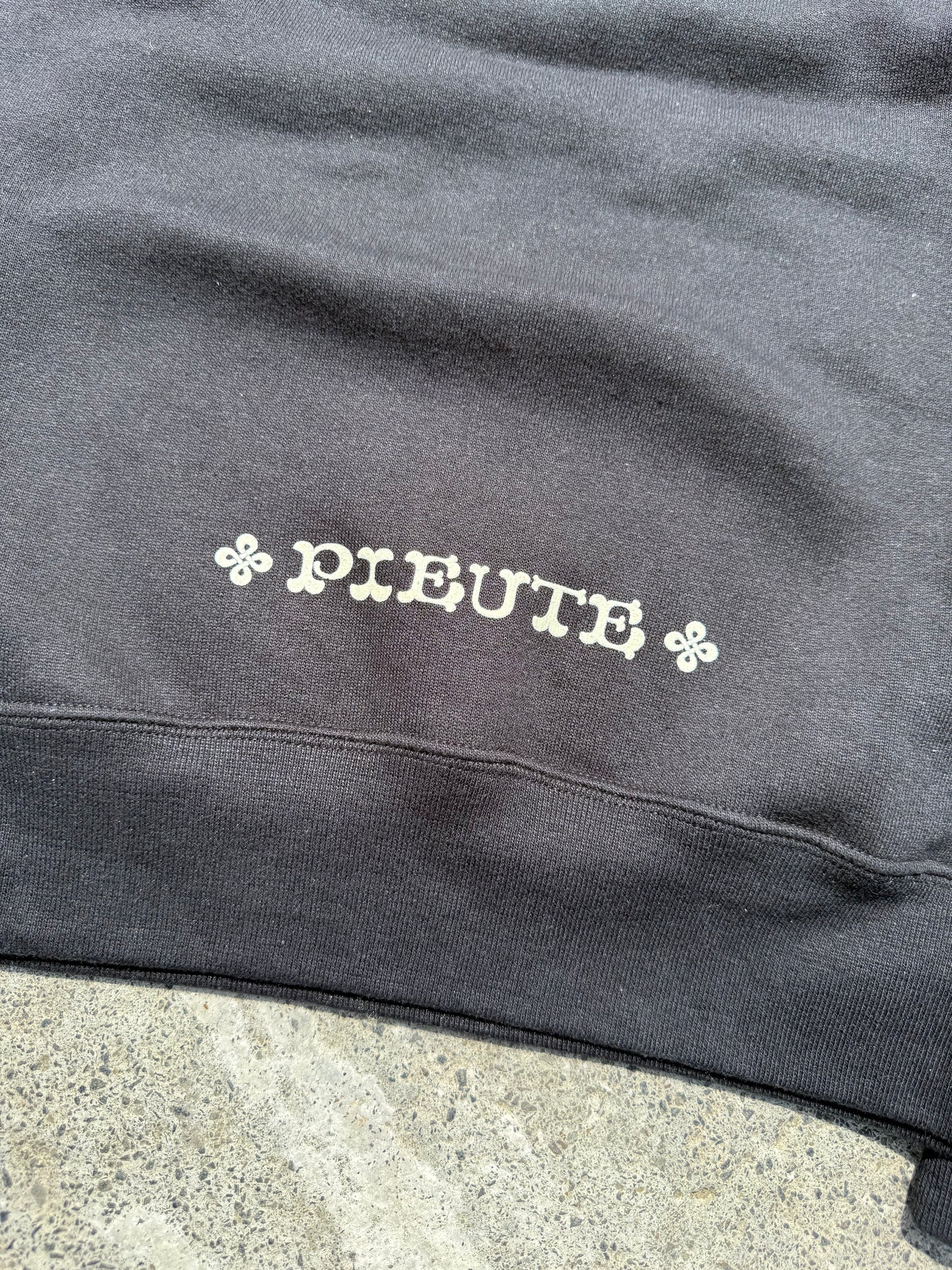 Celtic Lion - Hood - Black