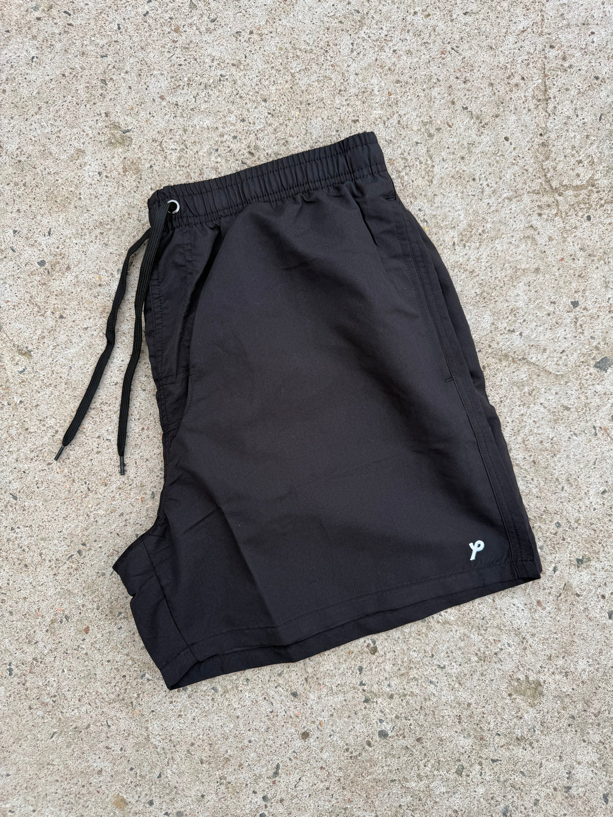 Emblem Shorts Black